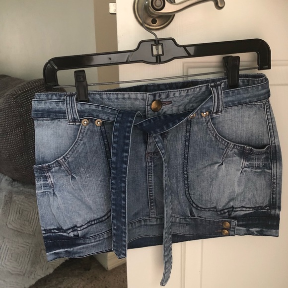 Armani exchange denim mini skirt - Picture 2 of 8